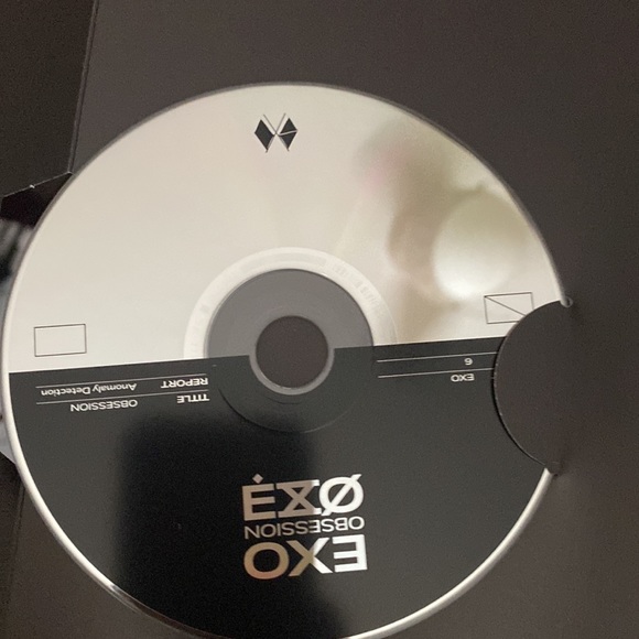 EXO obsession album (slightly damaged) - Picture 4 of 5